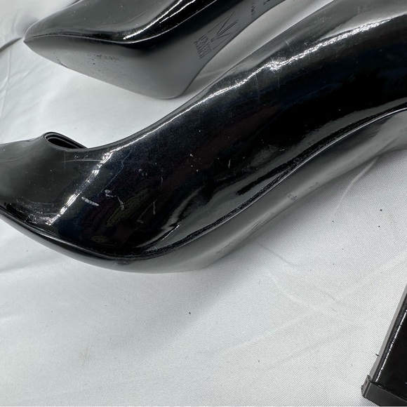 Tamara Mellon Black Patent Leather Almond Toe Pumps 37.5 - Picture 6 of 9